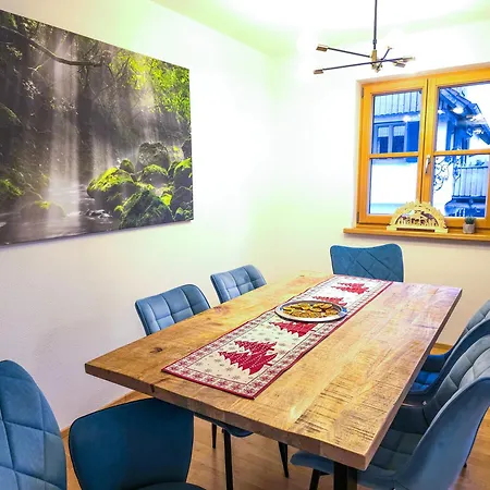 Rost Apartments - Neue Chaletwohnung Nahe Staffelsee 7-8 Personen Lägenhet