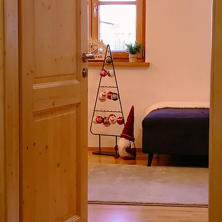Rost Apartments - Neue Chaletwohnung Nahe Staffelsee 7-8 Personen